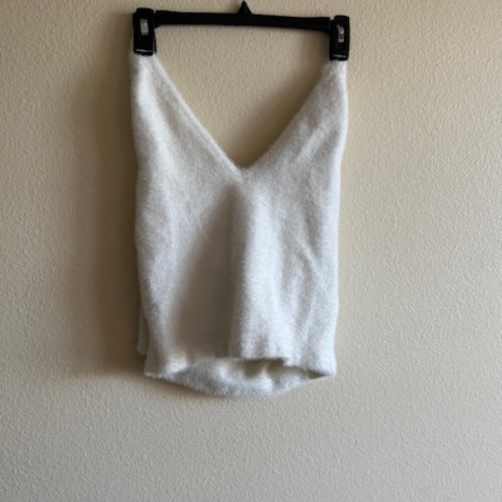 Gymshark X Whitney Simmons Women's Fuzzy Eyelash Knit Halter Top